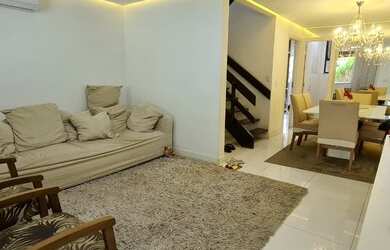 Imagem: A casa em condomínio à venda possui 3 Dormitórios, 4 Banheiros