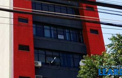 Imagem: O depósito possui 100m² de Área e está localizado em Centro