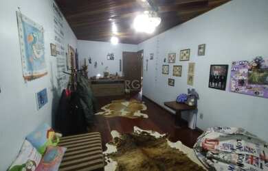 Imagem 7: São duas casas de 02 dormitórios com 03 vagas no Bairro Santana