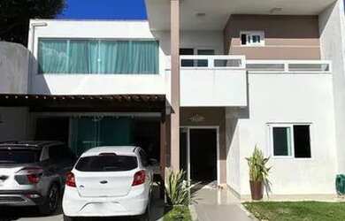 Imagem: A casa em condomínio possui 5 Dormitórios, 5 Banheiros, 2