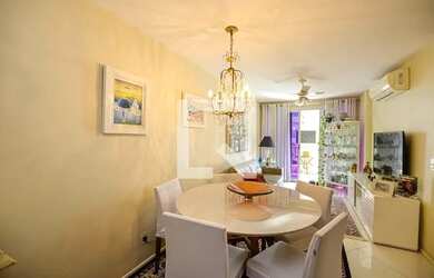 Imagem: O apartamento na cobertura possui 3 Dormitórios, 2 Banheiros