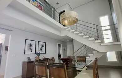 Imagem: A casa em condomínio possui 3 Dormitórios, 4 Banheiros, 4