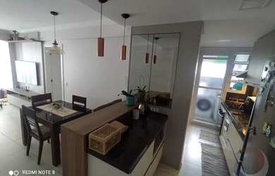 Imagem: O apartamento possui 3 Dormitórios, 2 Banheiros, 2 Vagas na