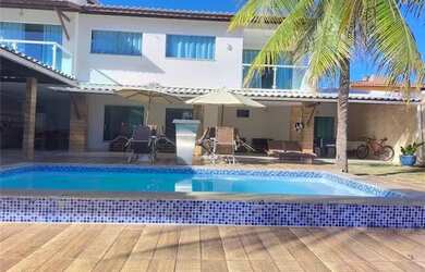 Imagem: A casa em condomínio possui 4 Dormitórios, 4 Banheiros, 4