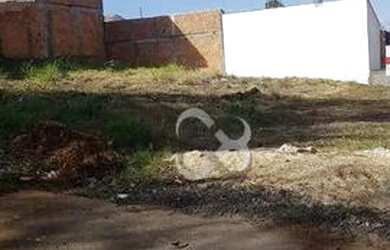 Imagem: O terreno possui 200m² de Área e está localizado em Jardim