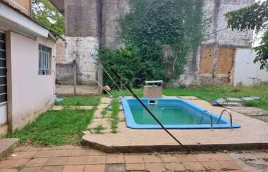 Imagem: O terreno possui 572m² de Área, Imóvel novo e está localizado