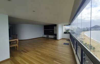 Imagem: O apartamento possui 5 Dormitórios, 5 Banheiros, 2 Vagas na