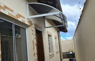 Imagem 2: Casa com Piscina Lado Praia