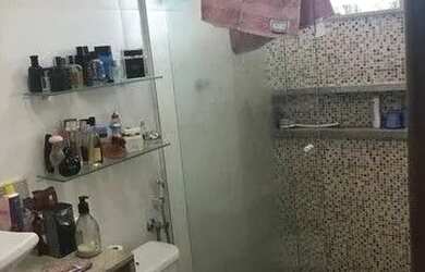 Imagem: A casa possui 2 Dormitórios e está localizado em Manguinhos