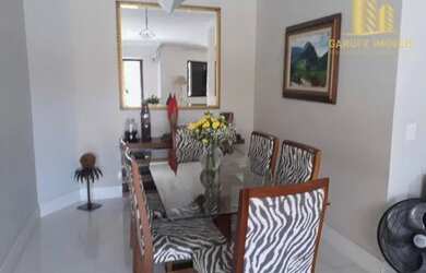 Imagem: O apartamento possui 2 Dormitórios, 2 Banheiros, 2 Vagas na