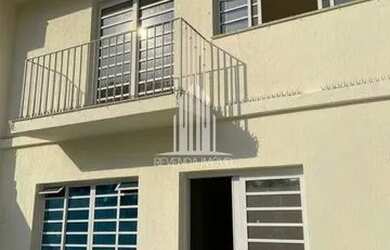 Imagem: A casa à venda possui 3 Dormitórios, 5 Banheiros e 200m²