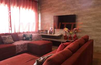 Imagem: A casa possui 3 Dormitórios, 5 Banheiros, 5 Vagas na garagem