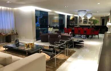 Imagem: O apartamento possui 4 Dormitórios, 5 Banheiros, 5 Vagas na