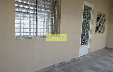 Imagem: A casa possui 2 Dormitórios, 2 Banheiros, 10m² de Área e