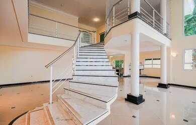 Imagem 12: Casa para venda e locação por R$12.000.000,00 ou R$ 42.000,00/mês em...