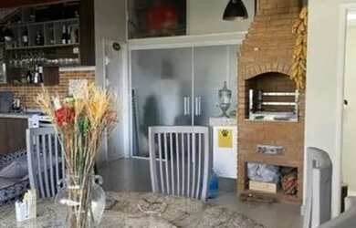 Imagem: A casa em condomínio possui 3 Dormitórios, 4 Banheiros, 2