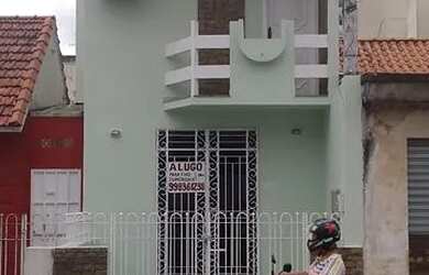 Imagem: A casa possui 3 Dormitórios, 3 Banheiros, 130m² de Área e