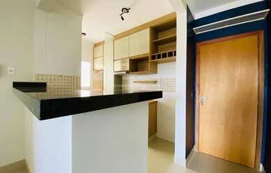 Imagem: O apartamento possui 2 Dormitórios, 2 Banheiros, 1 Vaga na