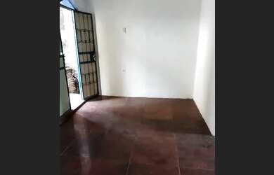 Imagem 3: //Vila com 5 apartamentos no Educandos