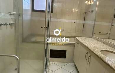 Imagem 16: MARAVILHOSO APARTAMENTO NA AVENIDA MEDIANEIRA