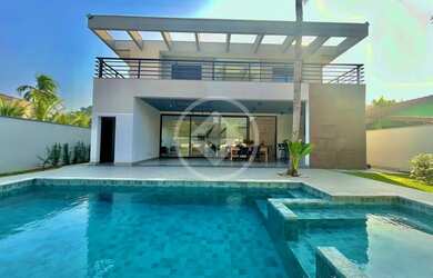 Imagem: O apartamento possui 4 Dormitórios, 5 Banheiros, 4 Vagas na