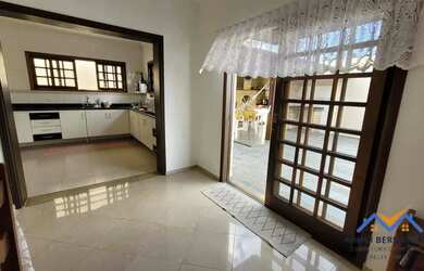 Imagem 4: Casa de Alto Padrão à Venda no Condomínio Arujá IV