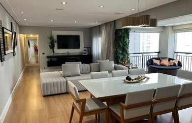 Imagem: O apartamento possui 3 Dormitórios, 4 Banheiros, 3 Vagas na