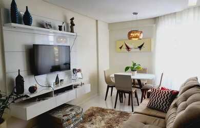 Imagem: O apartamento possui 2 Dormitórios, 2 Banheiros, 1 Vaga na