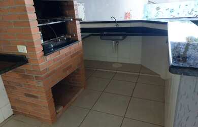 Imagem 10: Casa com piscina. Piscina, Churrasqueira, Ar-condicionadoe250m² de Área