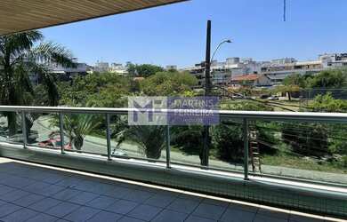 Imagem: O apartamento possui 3 Dormitórios, 3 Banheiros, 2 Vagas na