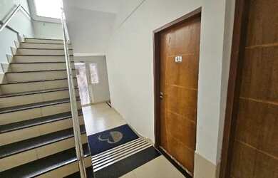 Imagem: O apartamento possui 1 Dormitório, 1 Banheiro, 32m² de Área