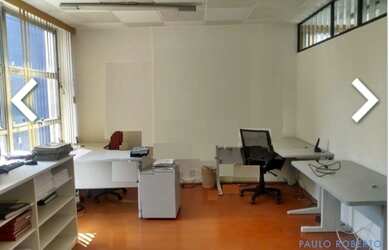 Imagem: O depósito possui 1 Vaga na garagem, 44m² de Área e está