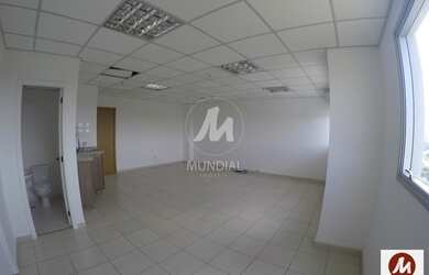 Imagem: O depósito possui 1 Vaga na garagem, 45m² de Área e está