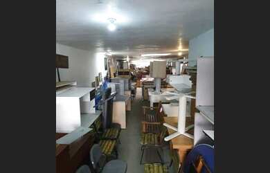 Imagem: O depósito possui 580m² de Área e está localizado em Butantã