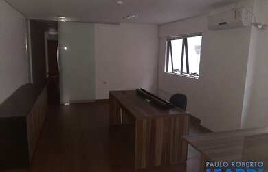 Imagem: O depósito possui 128m² de Área e está localizado em Bairro