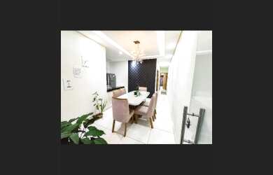 Imagem: A casa possui 2 Dormitórios, 1 Banheiro, 1 Vaga na garagem