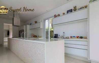 Imagem 15: Casa com vista para montanha em todos ambientes