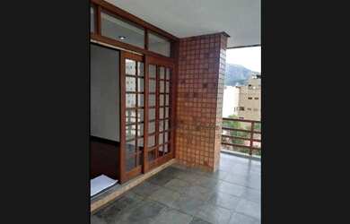 Imagem: O apartamento possui 3 Dormitórios, 3 Banheiros, 2 Vagas na