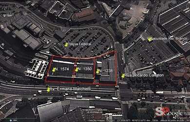 Imagem: O terreno possui 10m² de Área e está localizado em Água