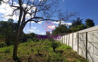 Imagem: O terreno possui 1.641m² de Área e está localizado em Loteamento