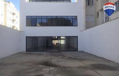 Imagem 15: Loja para alugar, 450 m² por R$ 21.000,00/mês - Passos - Juiz de Fora/MG