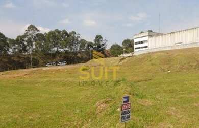 Imagem: O terreno possui 4576m² de Área e está localizado em Tamboré
