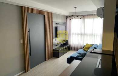 Imagem: O apartamento possui 2 Dormitórios, 2 Banheiros, 1 Vaga na