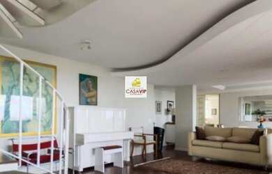 Imagem: O apartamento possui 5 Dormitórios, 5 Banheiros, 4 Vagas na