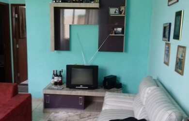 Imagem: O apartamento possui 2 Dormitórios, 1 Banheiro, 1 Vaga na garagem