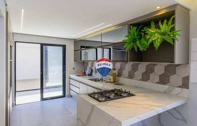 Imagem 8: Casa com 3 dorms, 1 suíte, 4 wc, 2 vagas à venda, 200 m² por R$ 2.100.000...