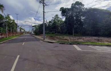 Imagem: O terreno possui 477m² de Área e está localizado em Ponta