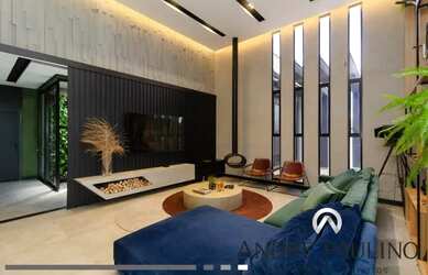 Imagem: A casa em condomínio possui 4 Dormitórios, 4 Banheiros, 349m²