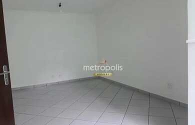 Imagem: O depósito possui 40m² de Área e está localizado em Santa