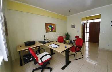 Imagem: O depósito possui 26m² de Área e está localizado em Cidade